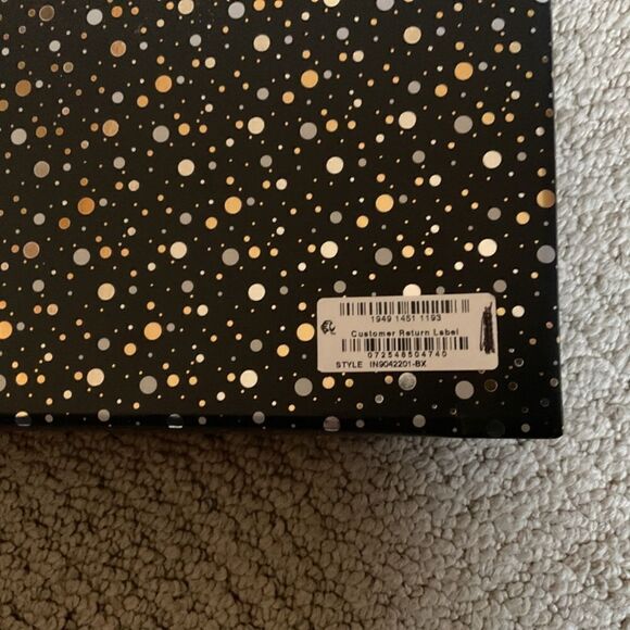 🆕 I.N.C Beanie & Glove Set - Picture 2 of 3